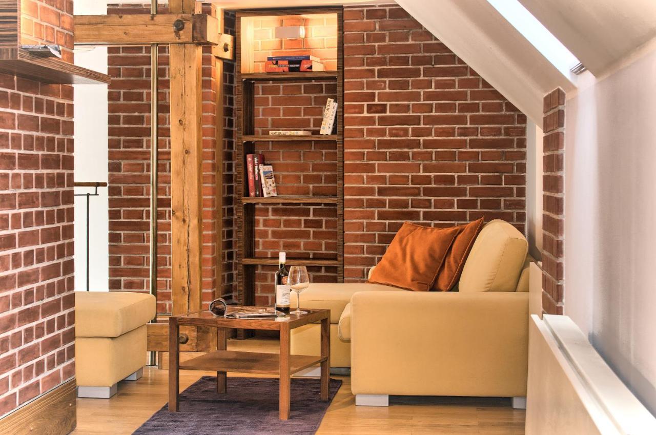 Brehova Apartment *