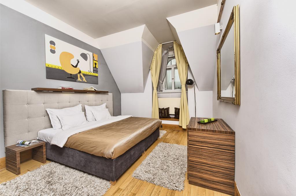 Apartment Brehova *